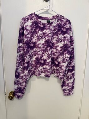 Purple tie-dye cropped shirt long sleeve Size XL NWOT